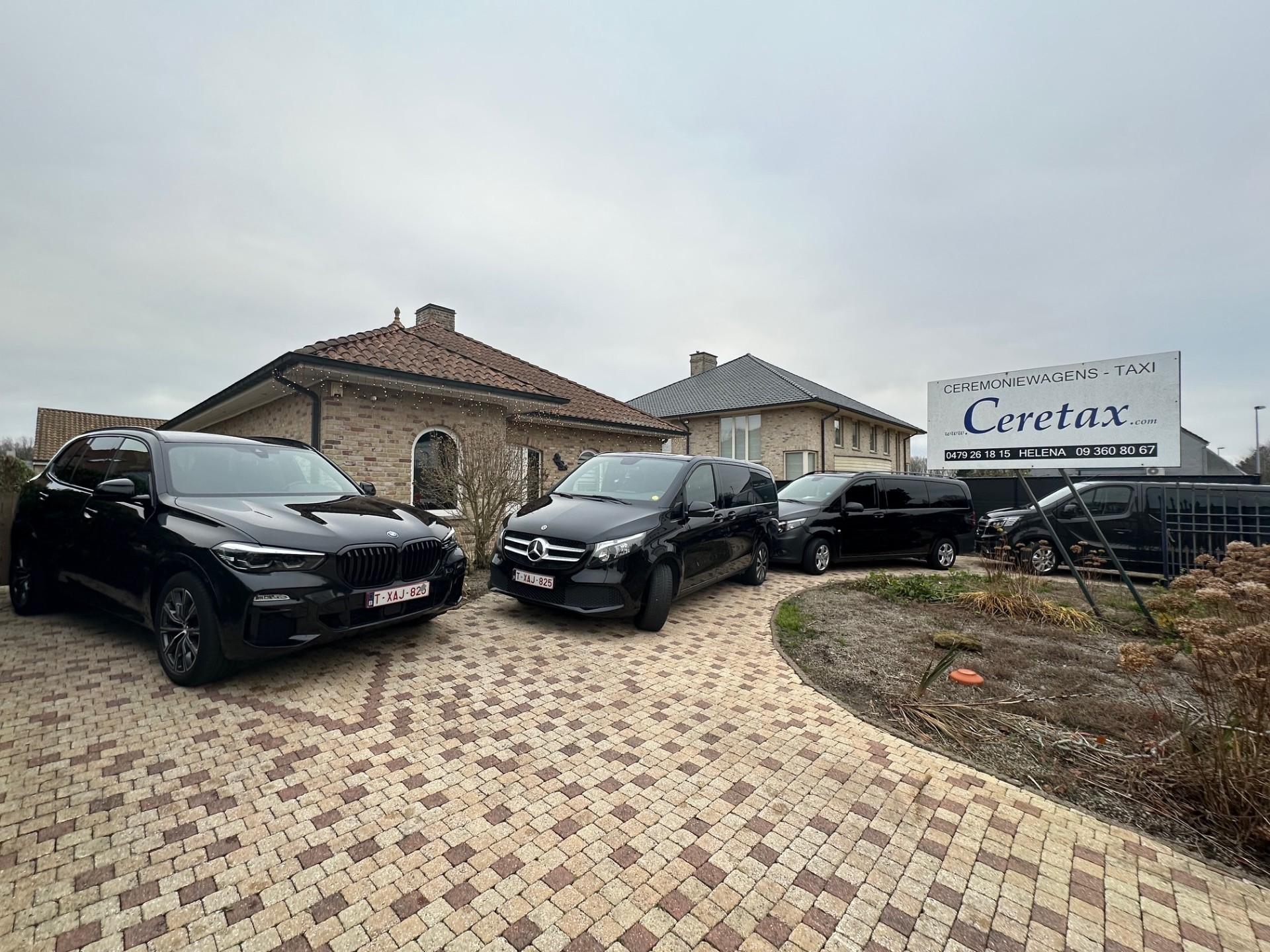 Wagenpark van taxi CERETAX in Zottegem